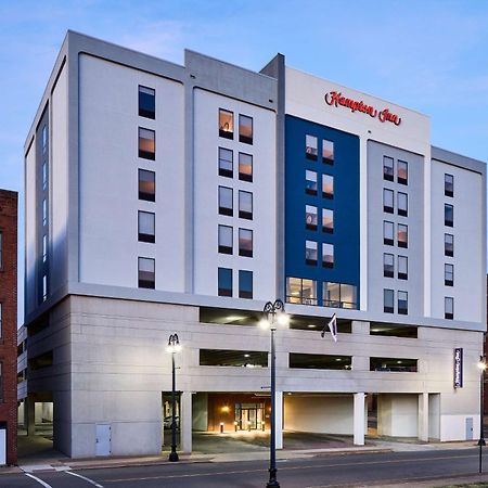 Hampton Inn Massillon Buitenkant foto